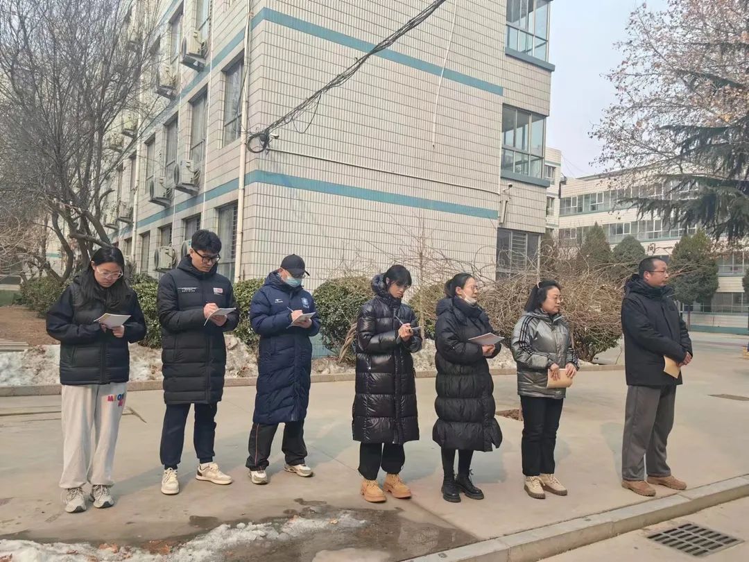 【立小•聚焦教学】推门听课促成长 收心归位新起航｜石家庄私立一中附属小学开展新学期“推门听课”活动