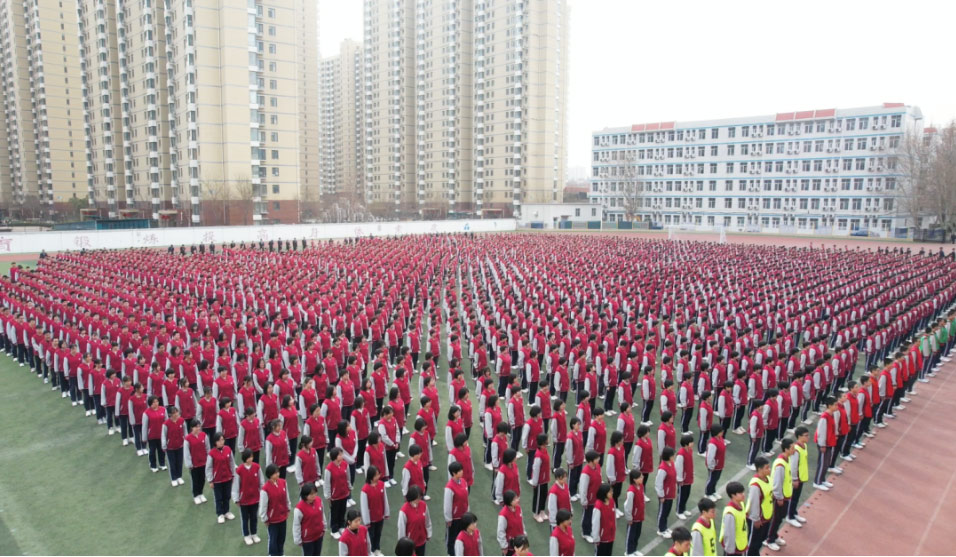 中央电视台CCTV栏目组走进石家庄私立第一中学