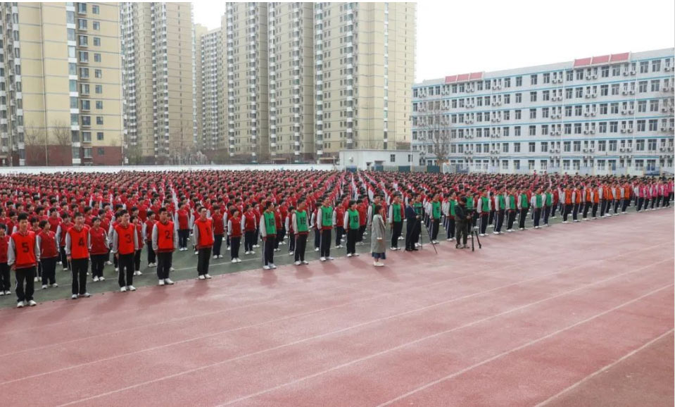 中央电视台CCTV栏目组走进石家庄私立第一中学