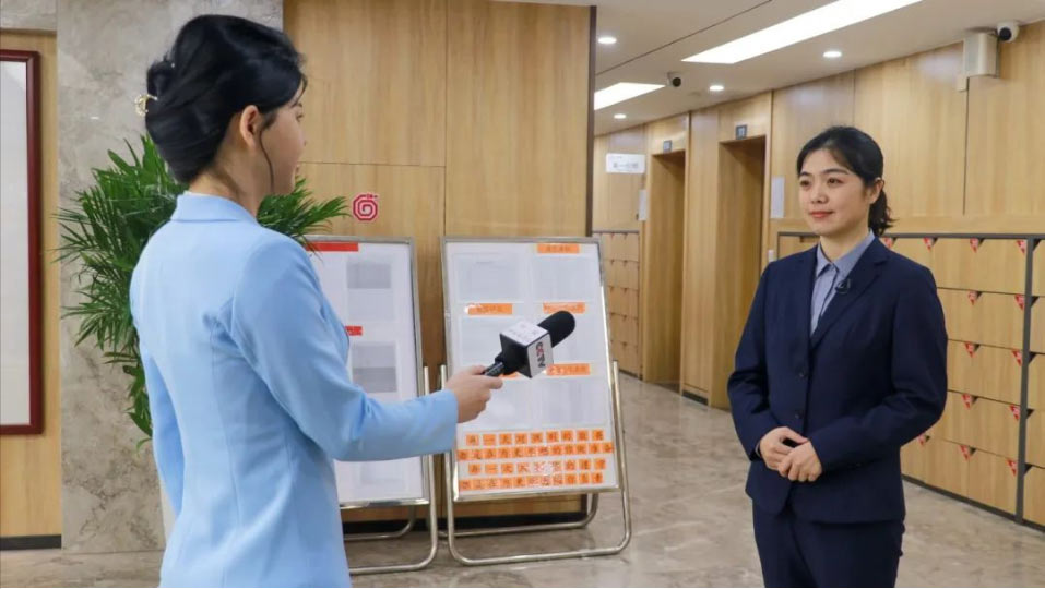 中央电视台CCTV栏目组走进石家庄私立第一中学