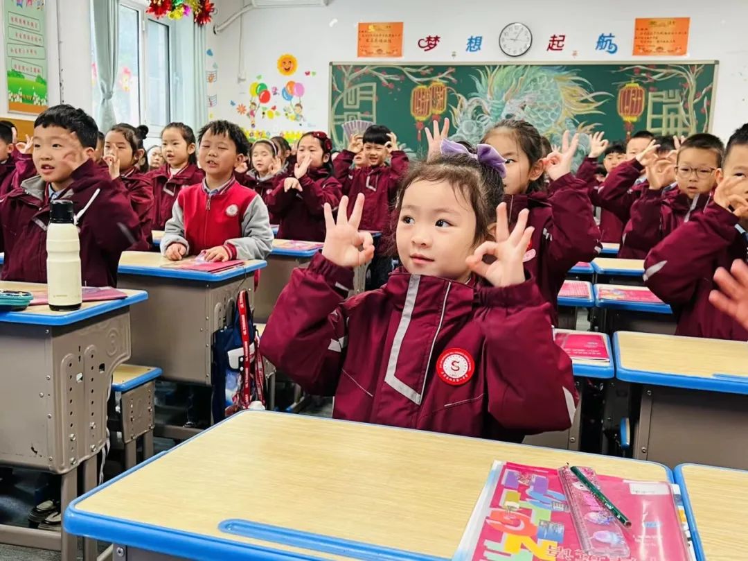 【立小•聚焦教学】春日百花开 优课绽风采︱第三届校级评优课之英语组纪实