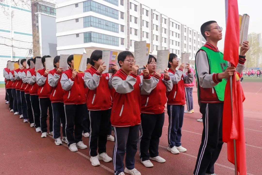 青春不问西东 奋斗自成芳华丨高一年级师生共同备战调研考试