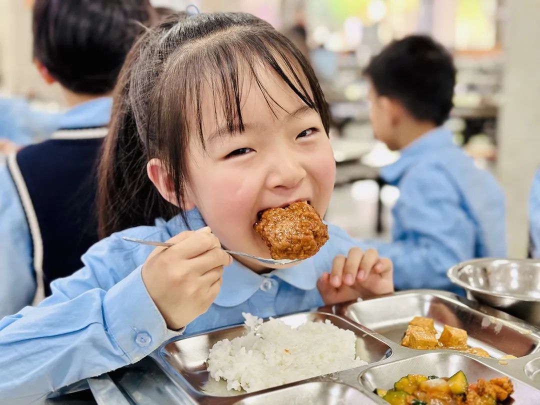 【预•美食】三餐四季 “食”光漫长 专注营养——石家庄私立一中附小预科部|每月食谱