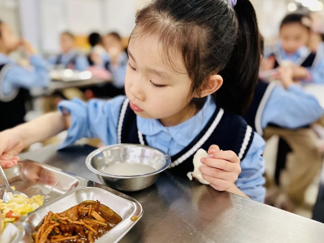 【预•美食】三餐四季 “食”光漫长 专注营养——石家庄私立一中附小预科部|每月食谱