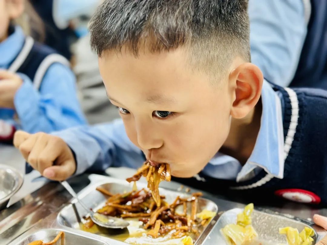 【预•美食】三餐四季 “食”光漫长 专注营养——石家庄私立一中附小预科部|每月食谱