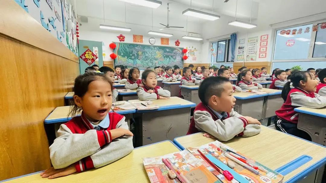 【立小•聚焦教学】不负春日好时光 “语”众不同绽芬芳｜第三届校级评优课之语文组纪实