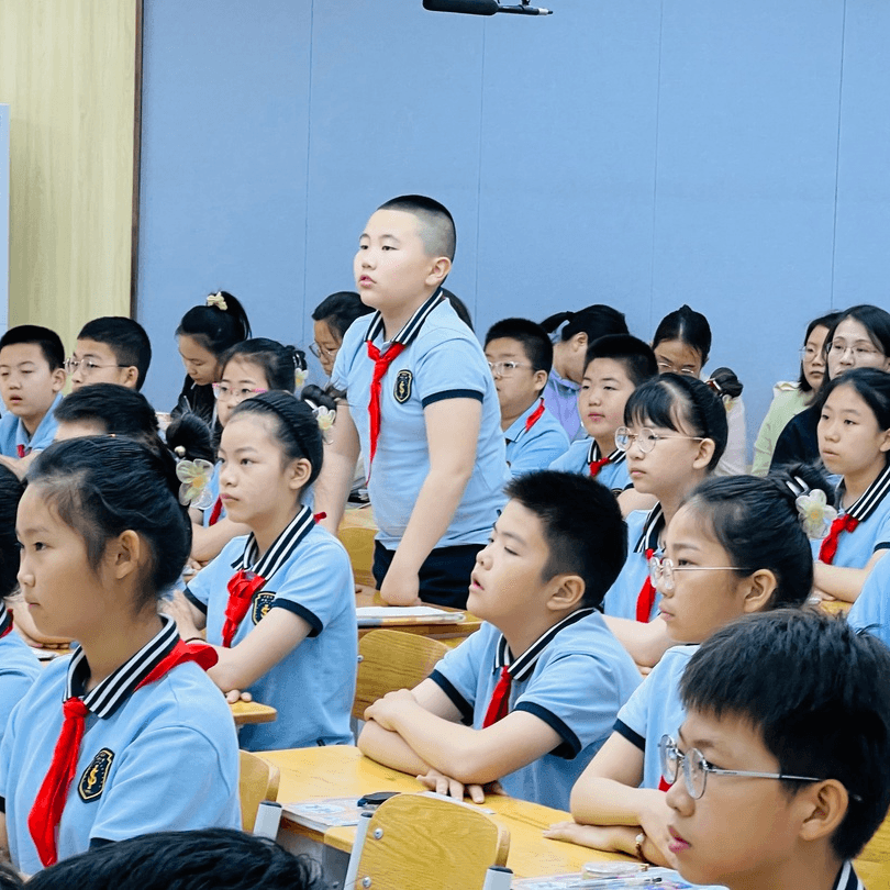 【立小•聚焦教学】研习作技法 促妙笔生花｜语文组习作校本大教研纪实