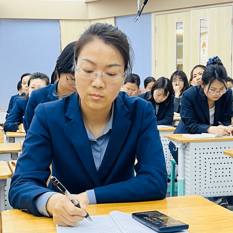 【立小•聚焦教学】研习作技法 促妙笔生花｜语文组习作校本大教研纪实