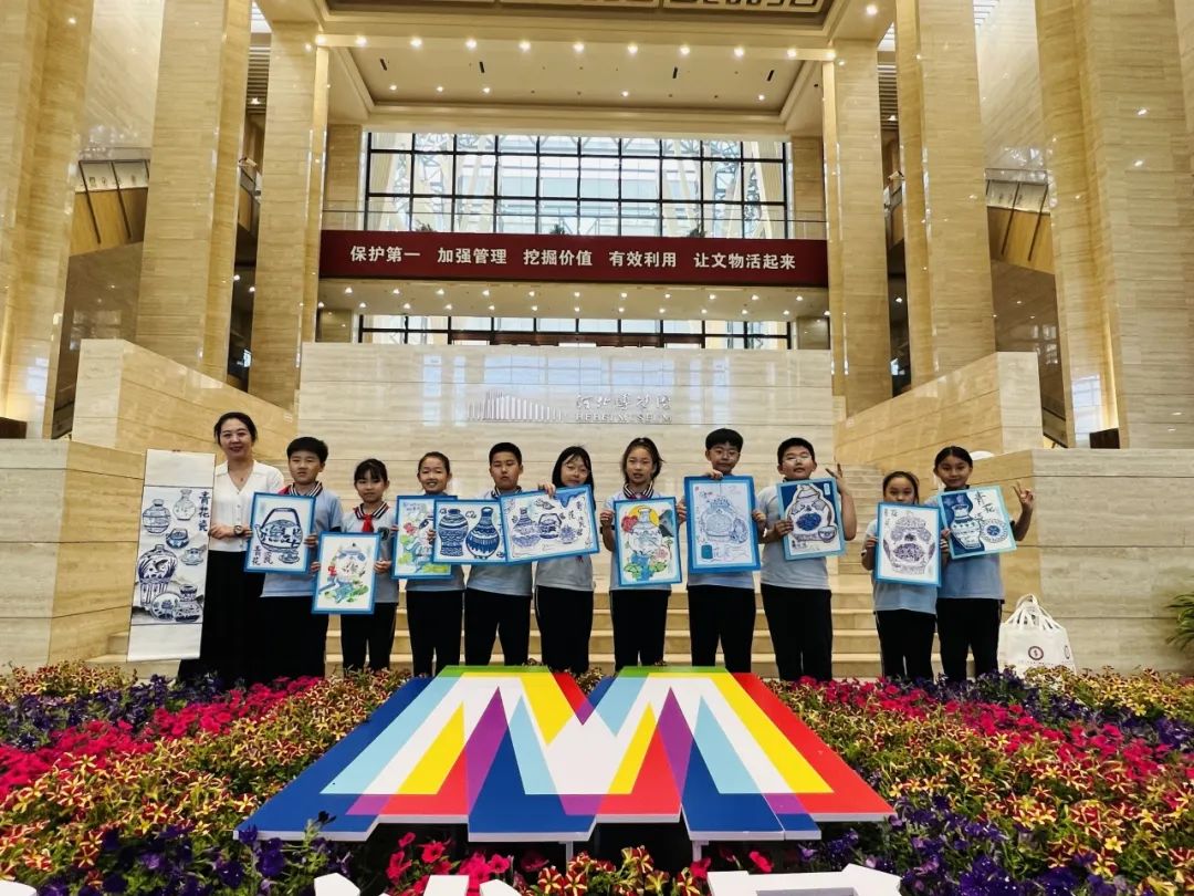 【立小•博物馆课程】我在博物馆里画文物｜国际博物馆日主题实践活动
