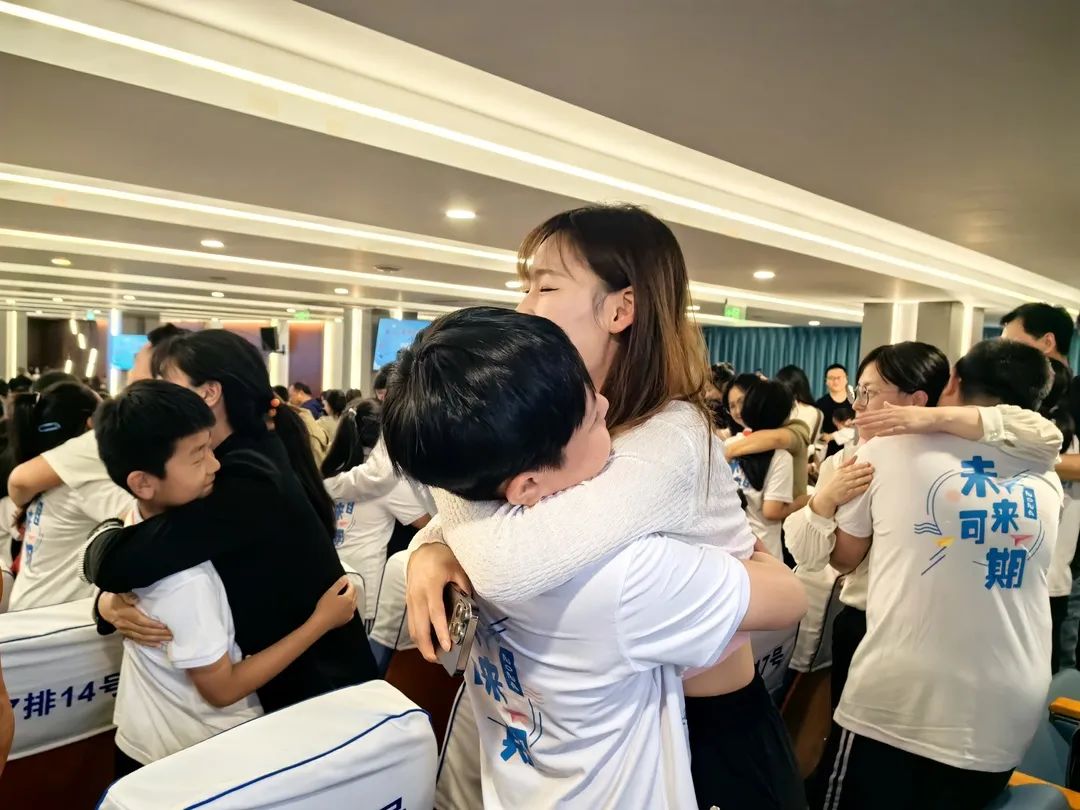 【立小•成长四礼】美好“十”光 向阳开始｜四年级成长礼纪实