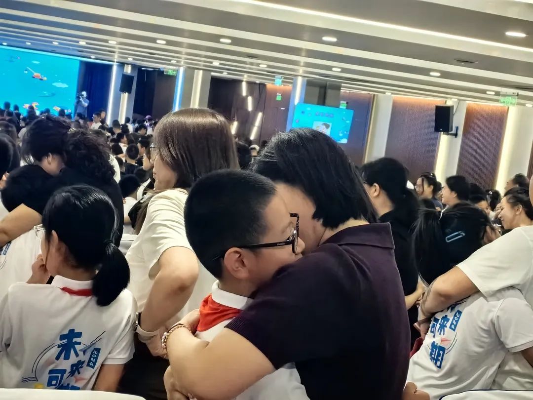 【立小•成长四礼】美好“十”光 向阳开始｜四年级成长礼纪实