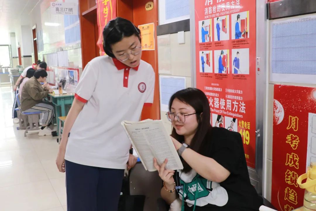 时刻相伴 携手同行丨高三师生备考实况