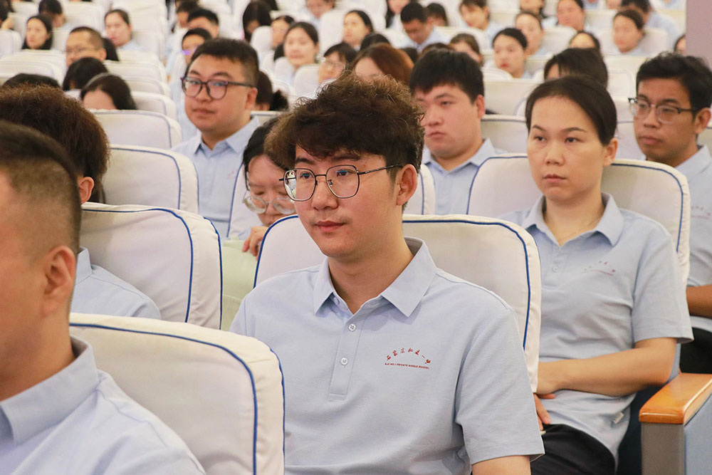 华章溢彩忆往昔 锦绣铺陈向未来丨石家庄私立第一中学教育集团新学年全体教师大会