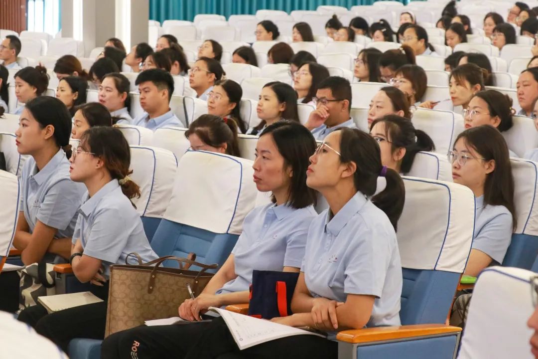 华章溢彩忆往昔 锦绣铺陈向未来丨石家庄私立第一中学教育集团新学年全体教师大会