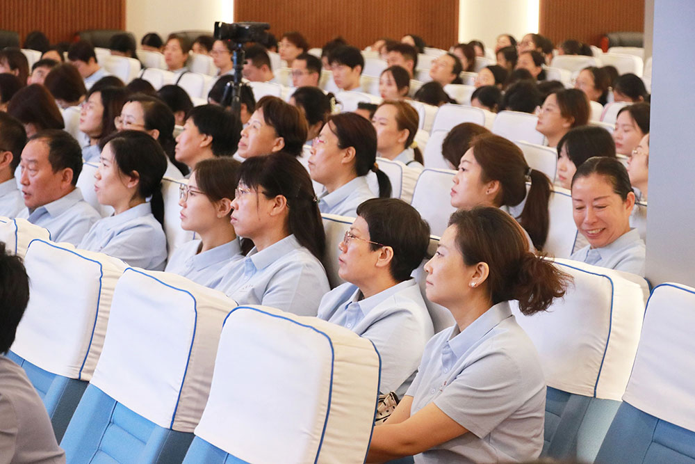 华章溢彩忆往昔 锦绣铺陈向未来丨石家庄私立第一中学教育集团新学年全体教师大会