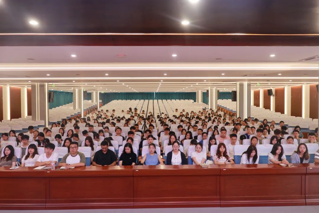 培训赋能踏新程 踔厉独行续辉煌丨石家庄私立第一中学暑期全员培训纪实