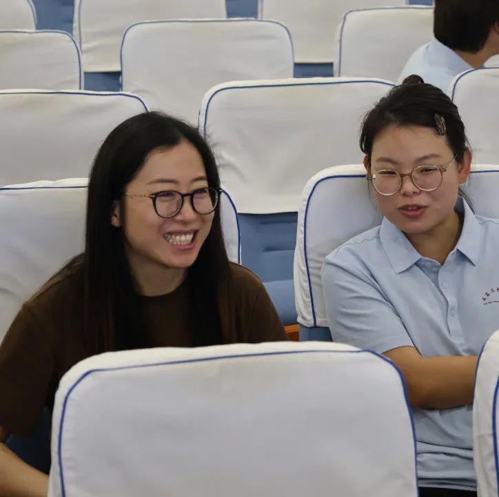 【立小 • 开学季】“ 凝心聚力创美好 幸福发光向未来 ” 2024——2025年新学年教师大会暨期初家校恳谈会