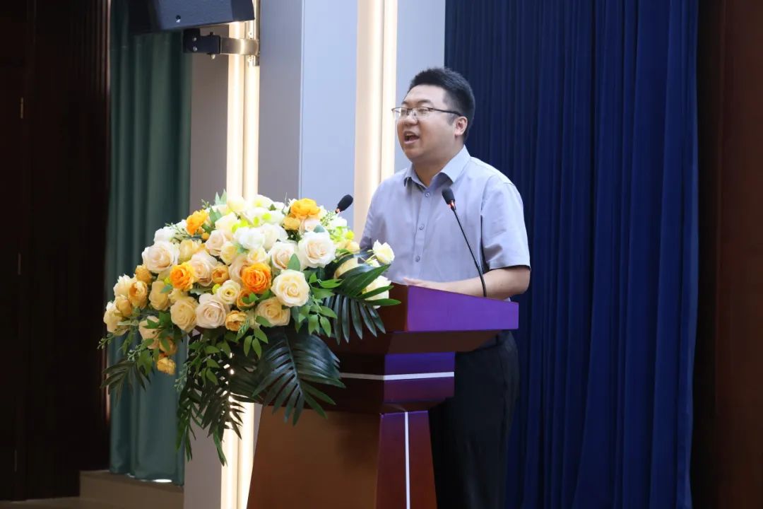 【立小 • 开学季】“ 凝心聚力创美好 幸福发光向未来 ” 2024——2025年新学年教师大会暨期初家校恳谈会