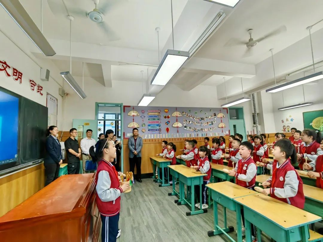 【立小•快讯】河北省政协教科卫体委到我校调研