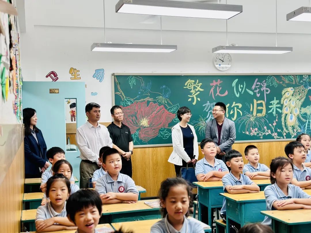 【立小•快讯】河北省政协教科卫体委到我校调研