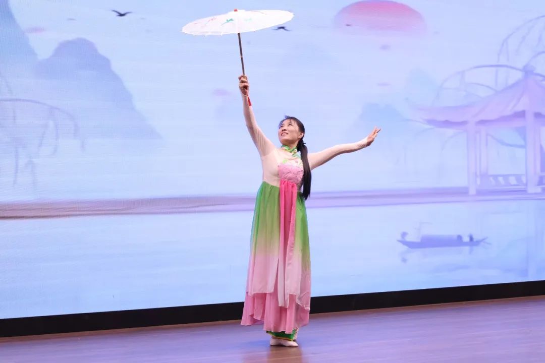 匠心筑梦齐奋进​ 踔厉笃行谱华章丨石家庄私立第一中学2025年会盛典