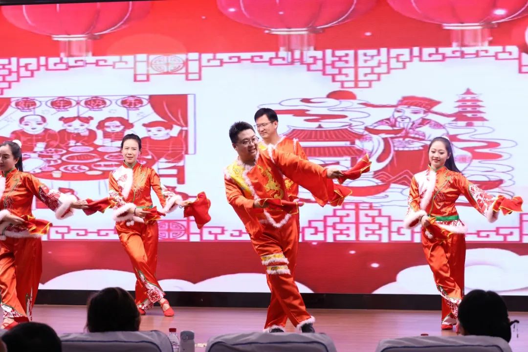 匠心筑梦齐奋进​ 踔厉笃行谱华章丨石家庄私立第一中学2025年会盛典