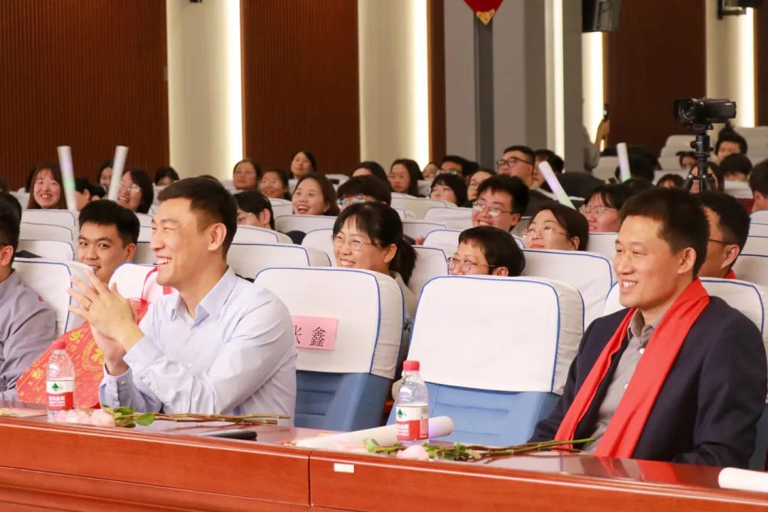 匠心筑梦齐奋进​ 踔厉笃行谱华章丨石家庄私立第一中学2025年会盛典