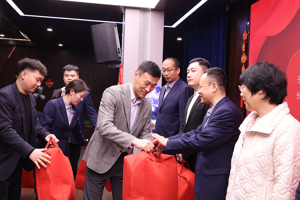 匠心筑梦齐奋进​ 踔厉笃行谱华章丨石家庄私立第一中学2025年会盛典