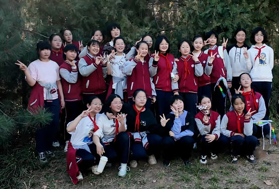 【立小•德育】春日从画笔出发 邂逅六年级那炫彩的百日时光