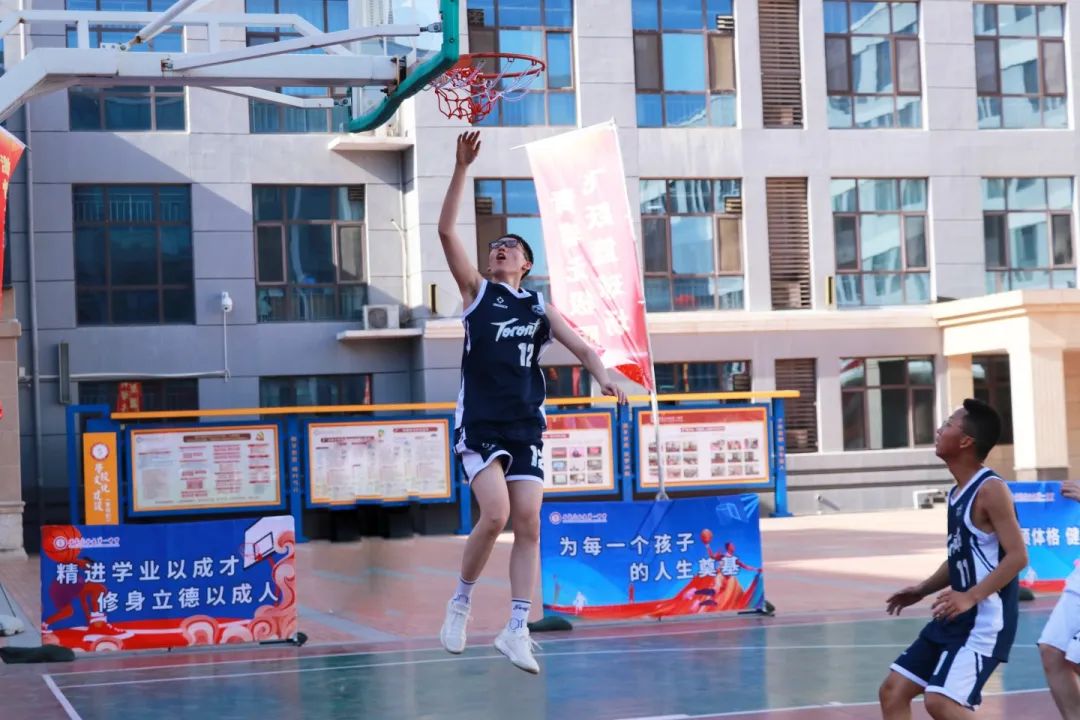 热血赛场 青春飞扬丨私立一中第三届“辉煌杯”篮球艺术文化节完美收官！