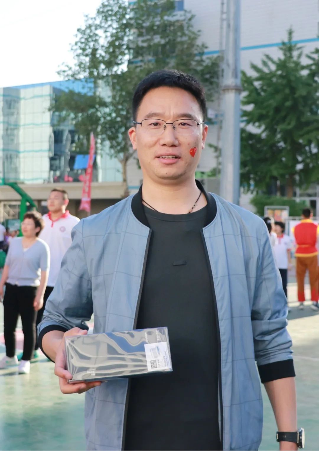 热血赛场 青春飞扬丨私立一中第三届“辉煌杯”篮球艺术文化节完美收官！