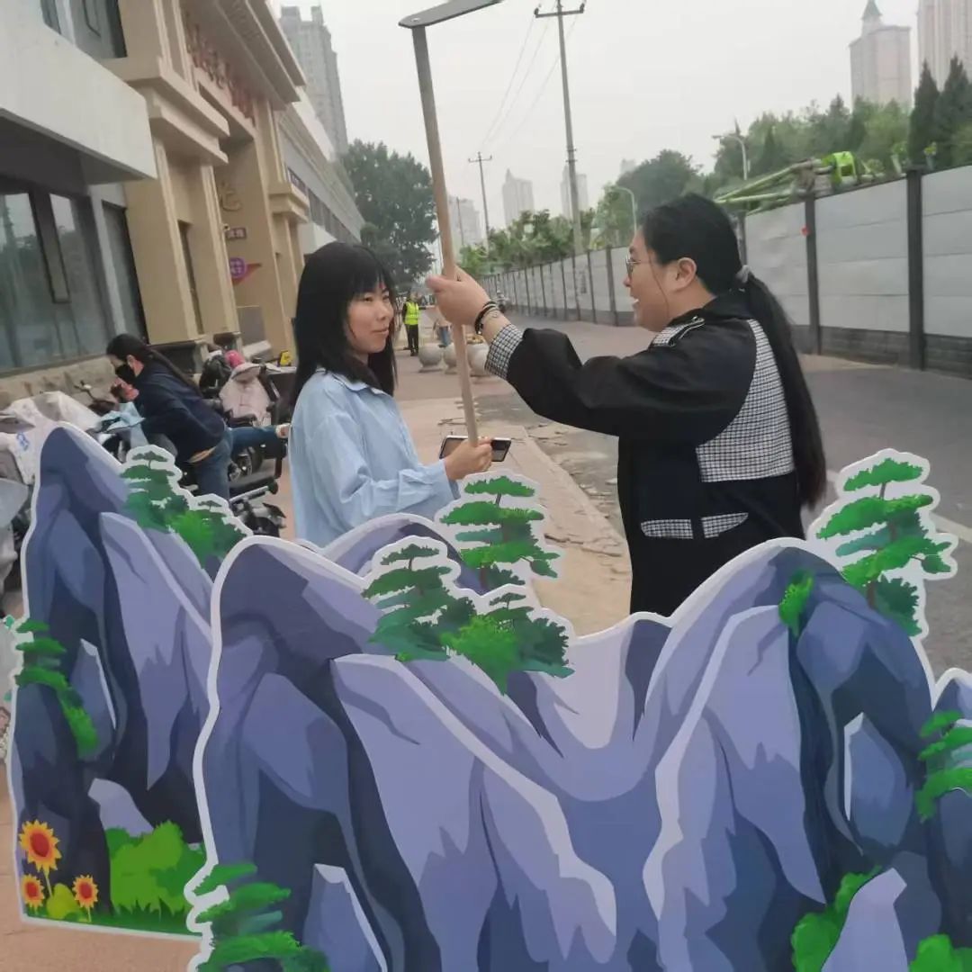 【立小 • 教学】双语辩课展英姿 笔绘丹青共争辉｜区教师素质赛活动纪实〈二〉