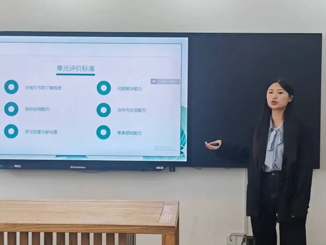 【立小 • 教学】双语辩课展英姿 笔绘丹青共争辉｜区教师素质赛活动纪实〈二〉