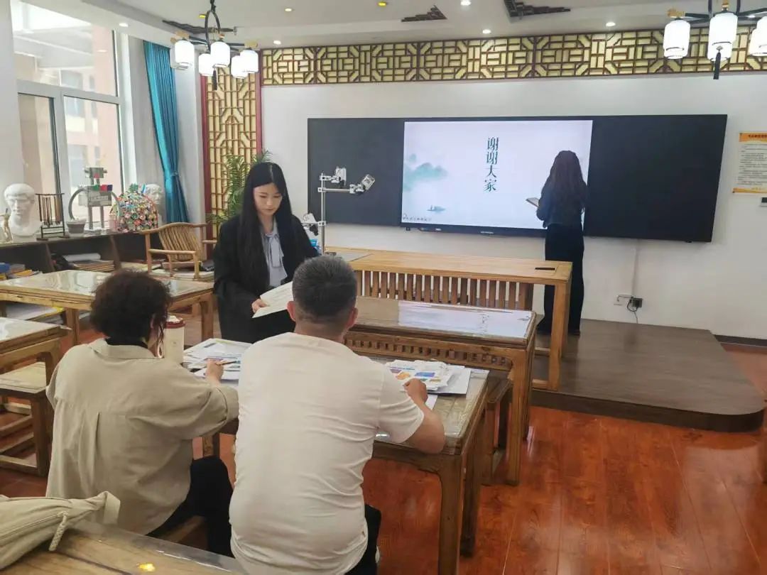 【立小 • 教学】双语辩课展英姿 笔绘丹青共争辉｜区教师素质赛活动纪实〈二〉