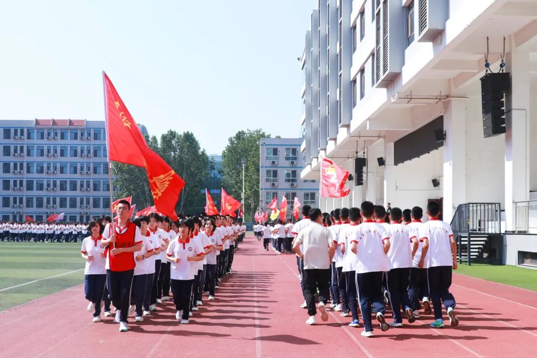 学生之眼：解析特色跑操这曲校园运动交响