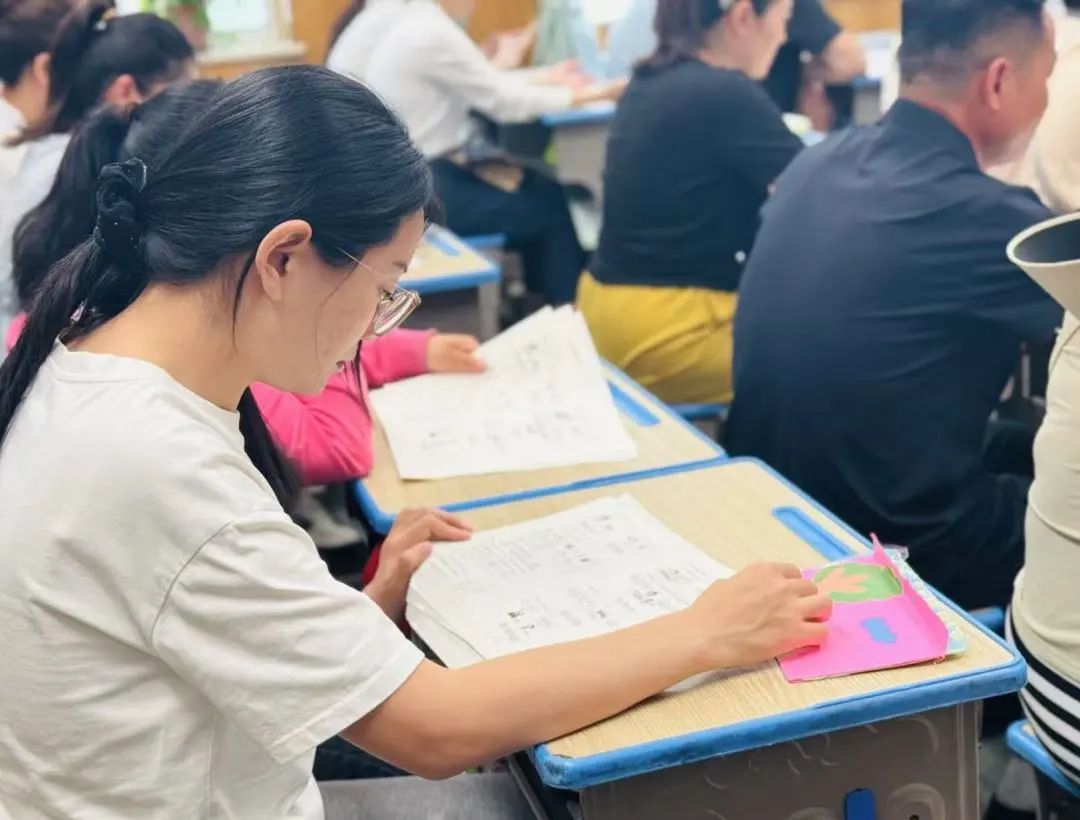 【立小•家校共育】又一种教育智慧！从家长会开始 | 2024-2025学年下学期家长会温馨落幕