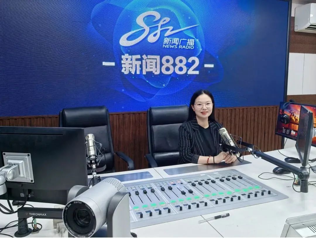 【立小•聚光灯】师生共绘历史长卷 解锁新时代育人密码｜立小师生做客石家庄新闻广播