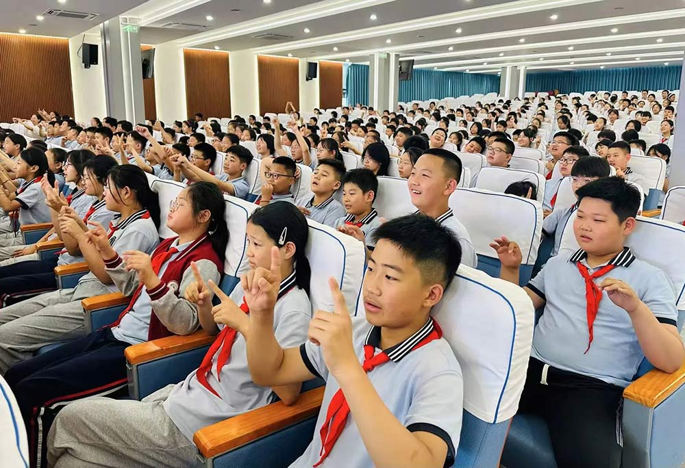 【立小•心理健康】你真的很奇妙！“5.25”，请好好爱自己 | 心理健康月主题活动
