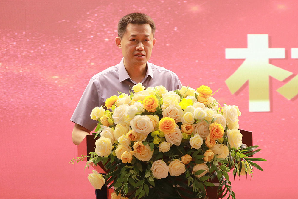 忆・逐光征途 启・璀璨新程丨石家庄私立第一中学2025届高三毕业典礼
