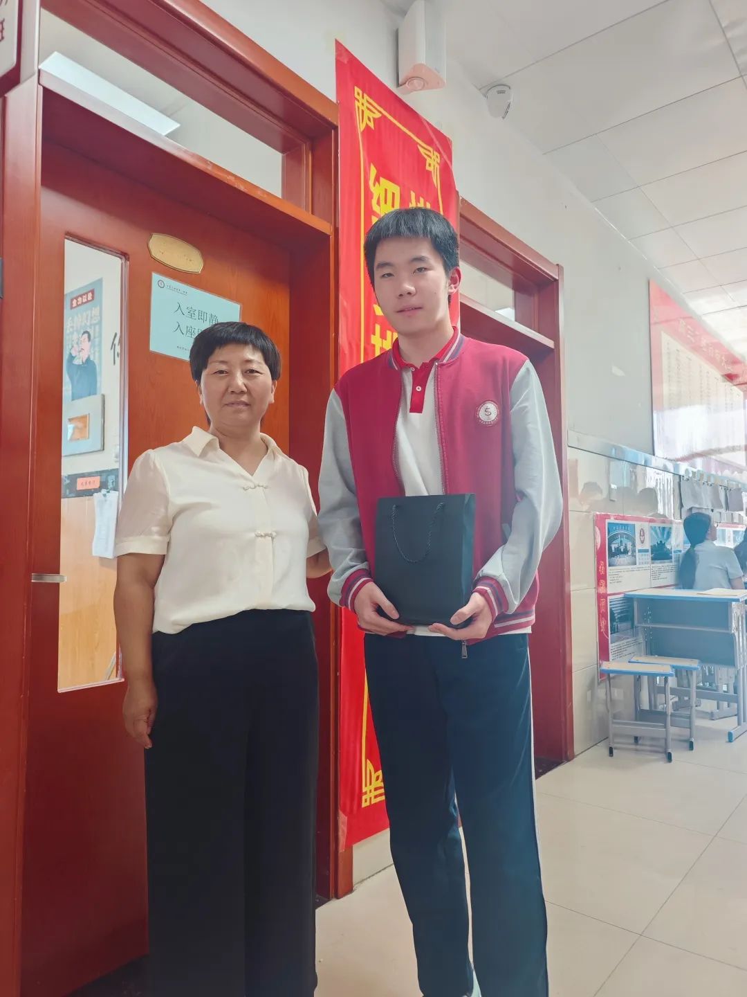 【立小 • 绽放】中高考加油！书写属于你们的荣光