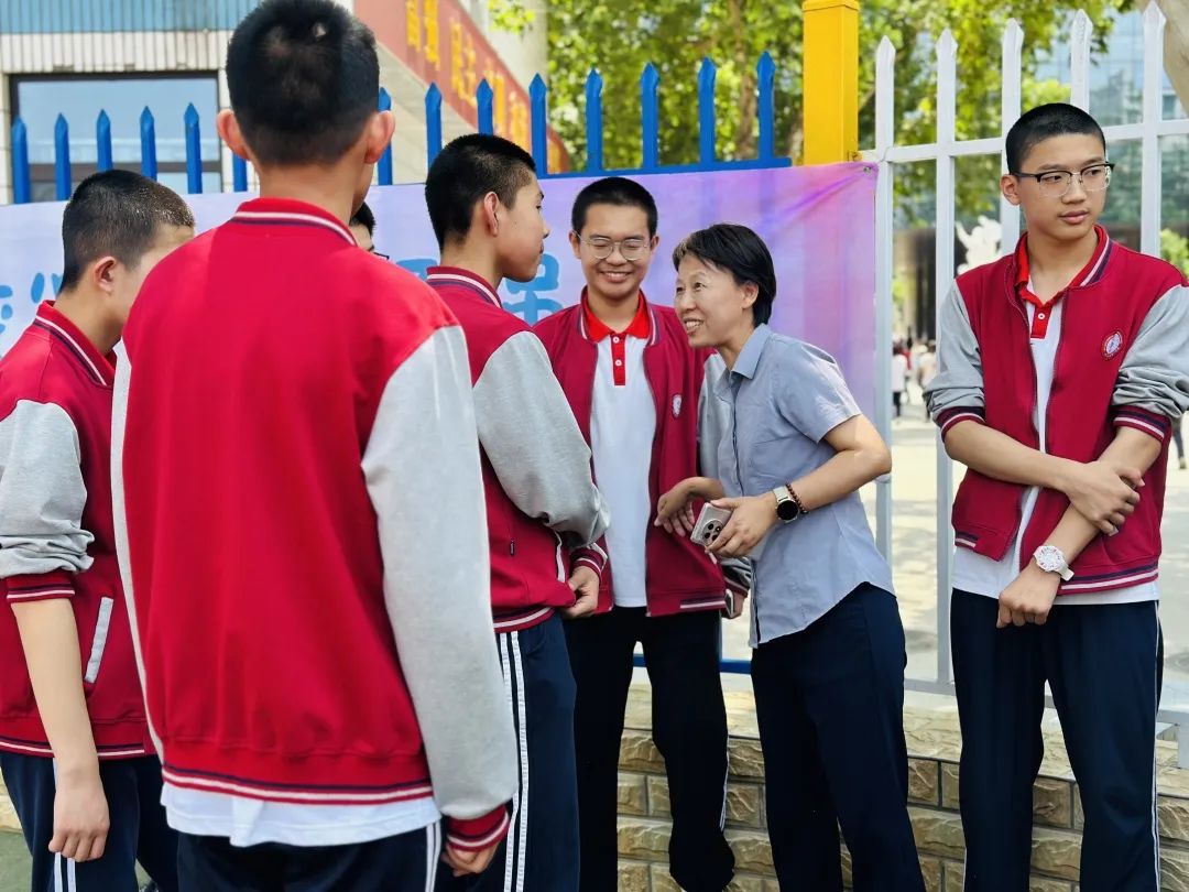 【立小 • 绽放】中高考加油！书写属于你们的荣光