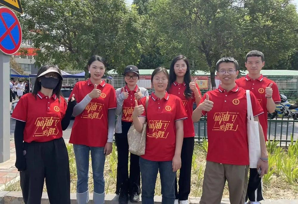 执笔为剑赴考场 旗开得胜跃龙门丨直击私立一中高考送考高燃现场！