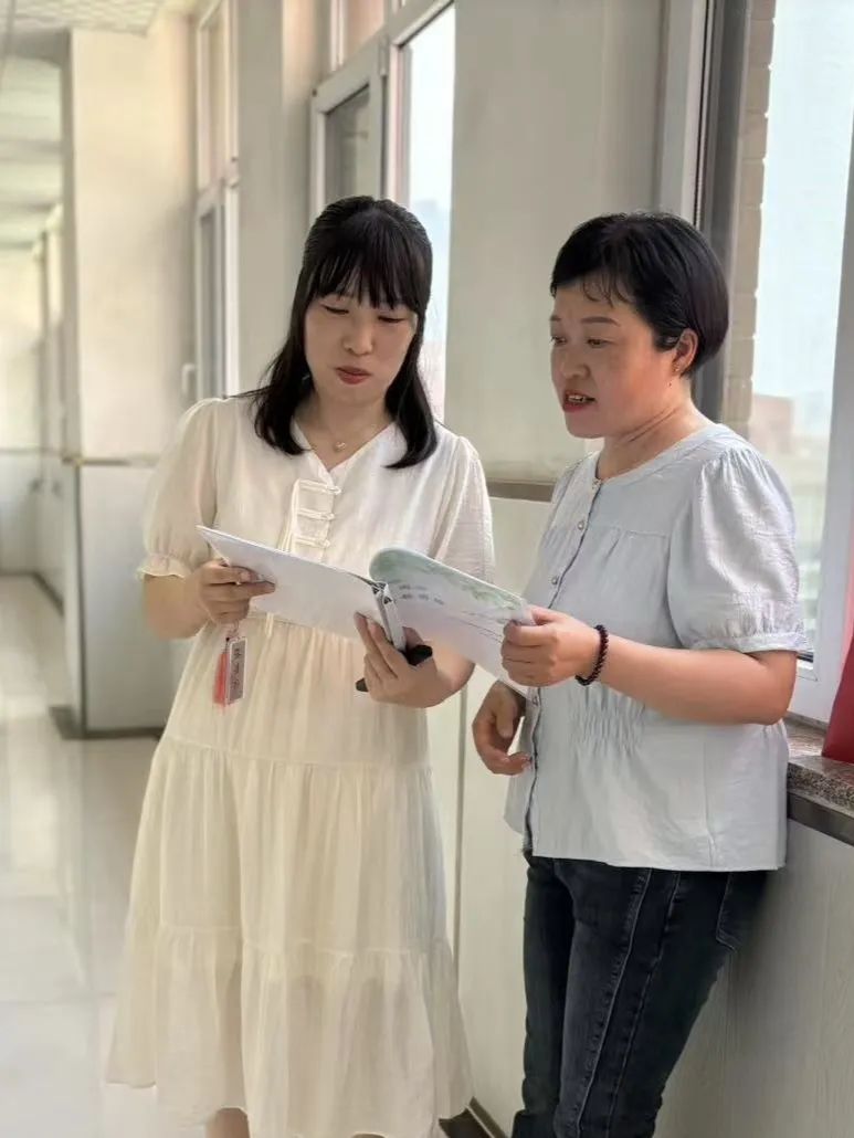 【立小 • 教学】三尺讲台竟风采 百炼青春绽芳华｜区教师素质赛活动纪实