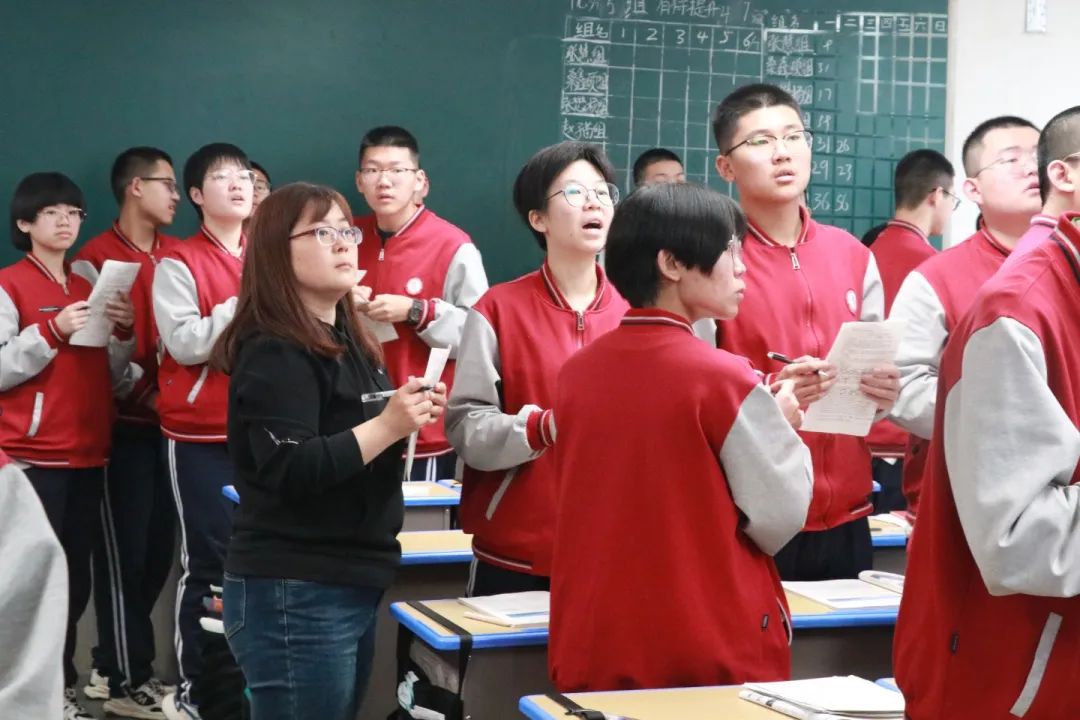 学生之眼：揭秘私立一中骨干教师这个教学能量磁场