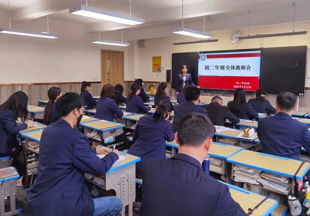 【初中•名师】红心育栋梁 匠心铸师魂 | 致敬七月最美教师