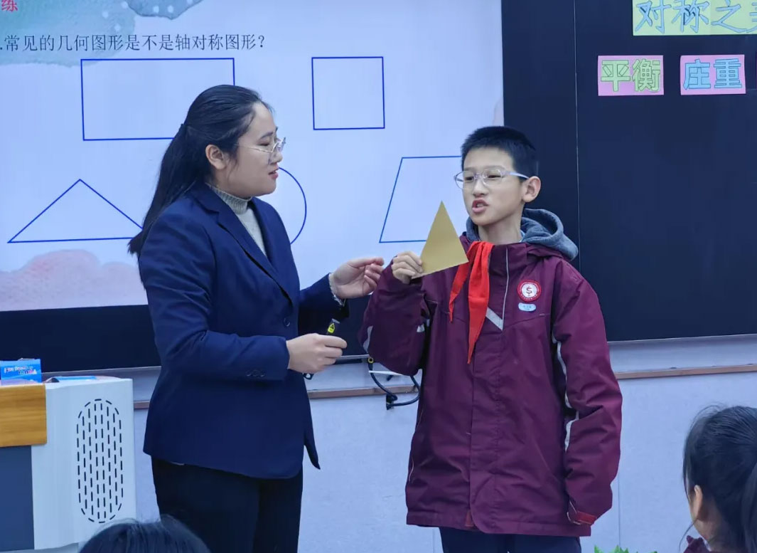 【立小欢迎你】只有万紫千红的课程 才能绽放百花齐放的生命 「贰」