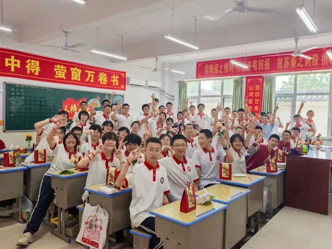 【初中•德育】墨香藏教诲 岁月酿真情 | 给母校的一封信