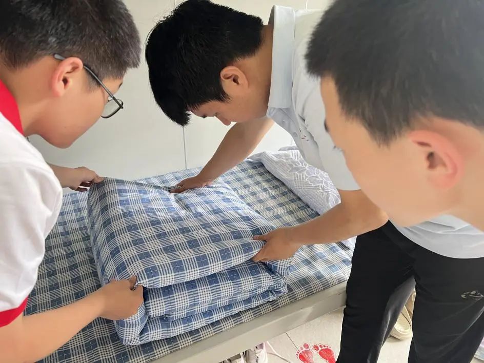 【初中•相约季】初中生寄宿生活攻略来啦！