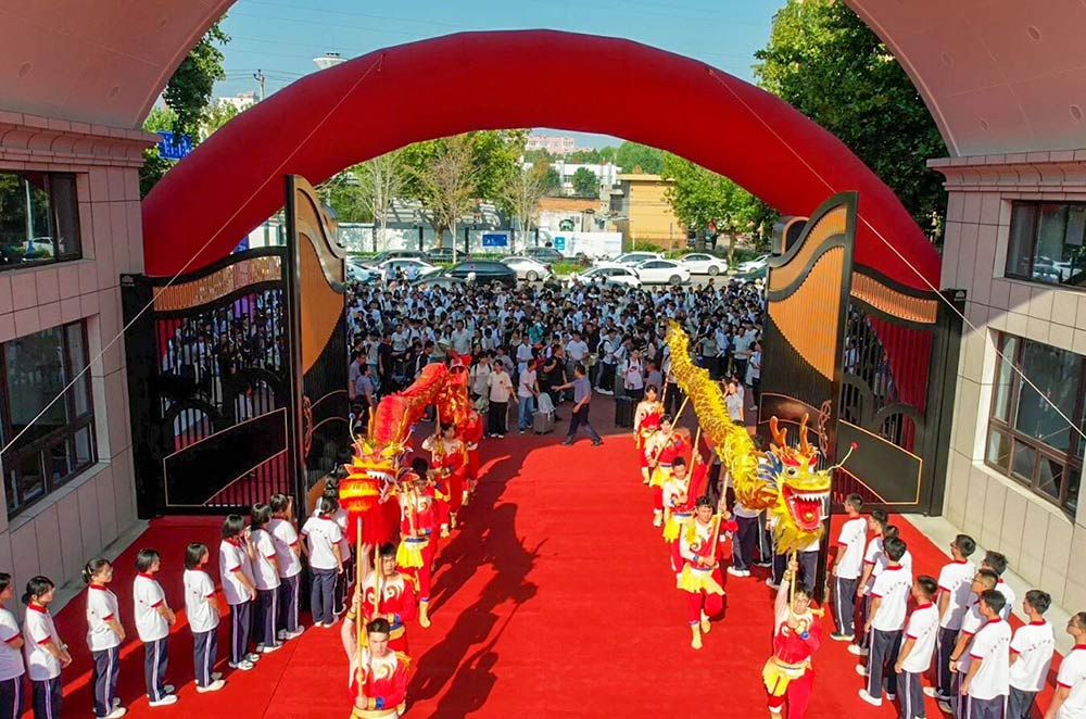 梦想启航，温暖相遇！石家庄私立第一中学新生报到日全程高燃