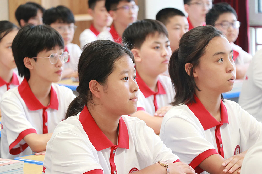 梦想启航，温暖相遇！石家庄私立第一中学新生报到日全程高燃